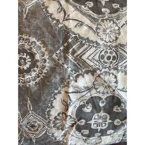 Pottery Barn  Medallian Euro Shams Gray set of 2 EUC